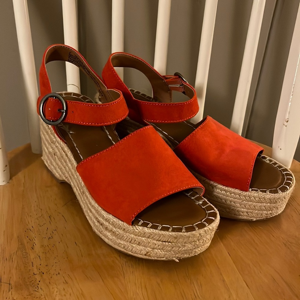 Orange Universal Thread Wedge Sandals